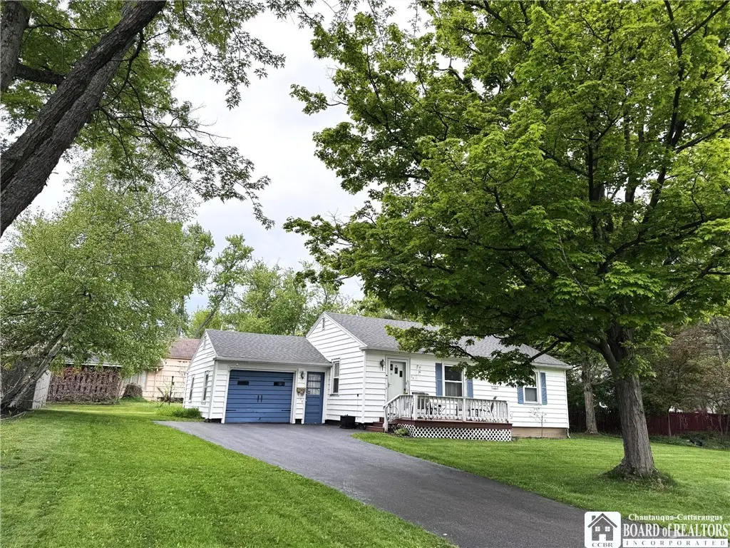 24 Lowell Place, Fredonia, NY 14063 - #1