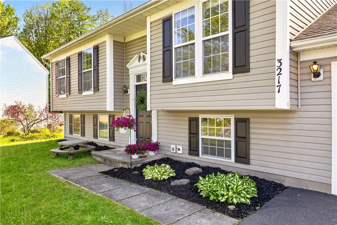 3217 Holly Crescent, Macedon, NY 14502 - #1
