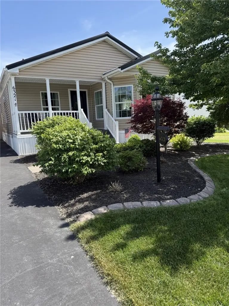 6321 Roberts Drive, Victor, NY 14564 - #1