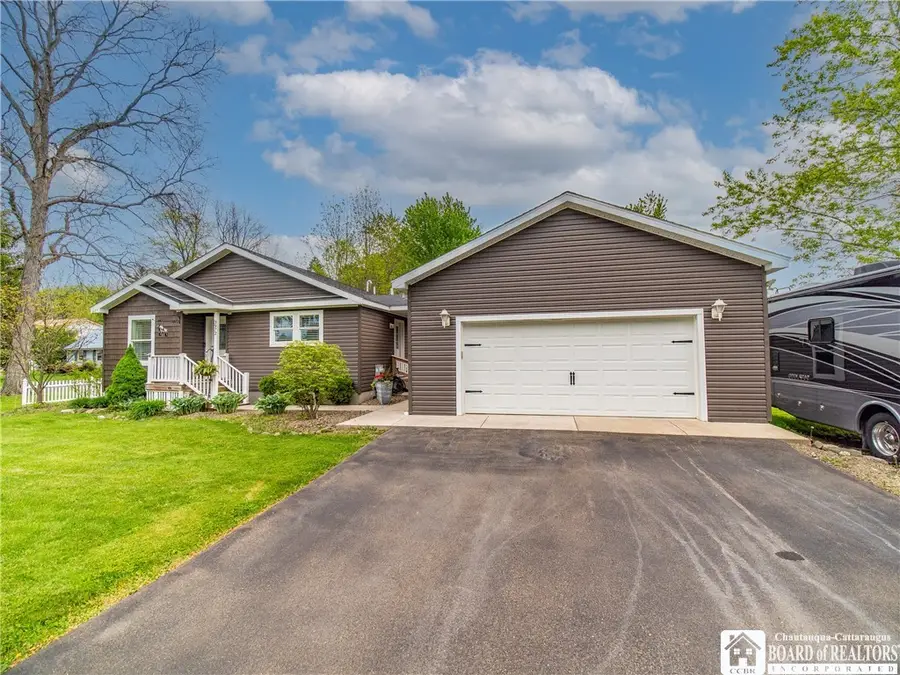 3972 N Everett Avenue, Bemus Point, NY 14712 - #2