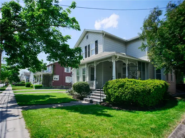 64 Chapin Street, Canandaigua, NY 14424