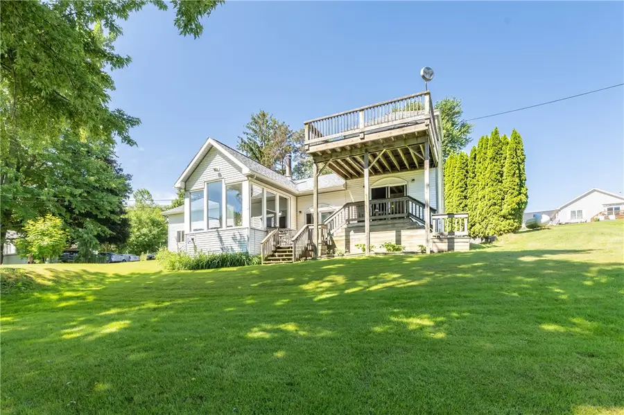 10293 Connecticut Ave, Wolcott, NY 14590 - #2