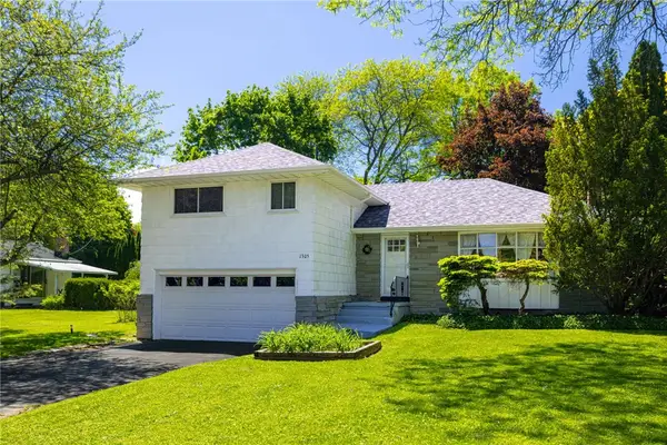 1305 Calkins Road, Pittsford, NY 14534