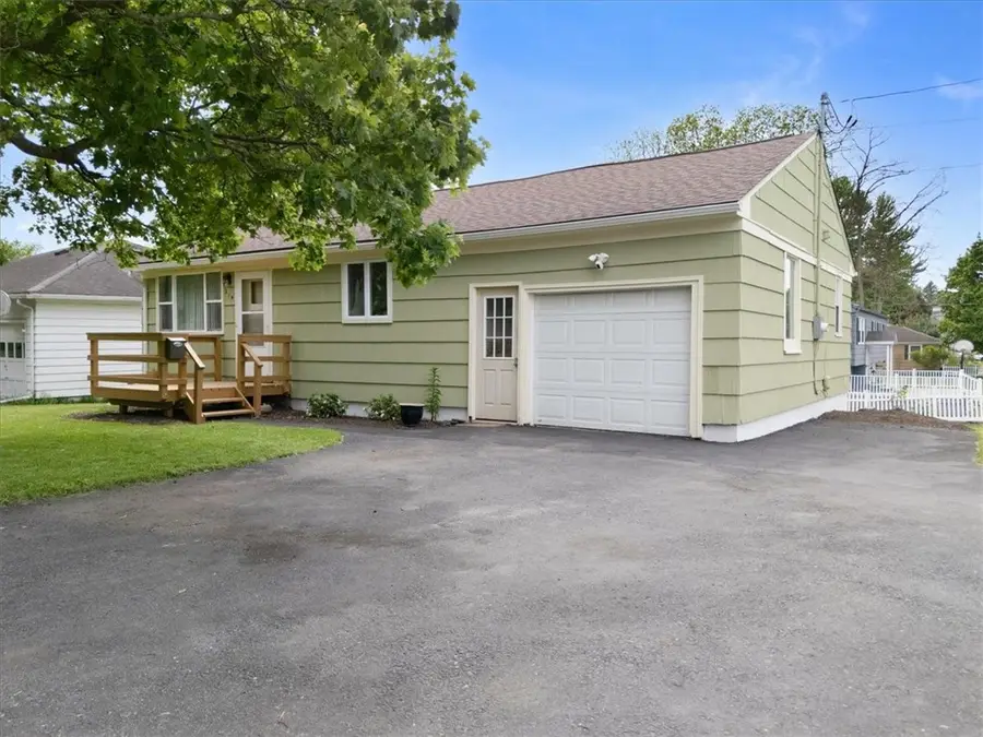 214 Osborn Street, Newark, NY 14513 - #2