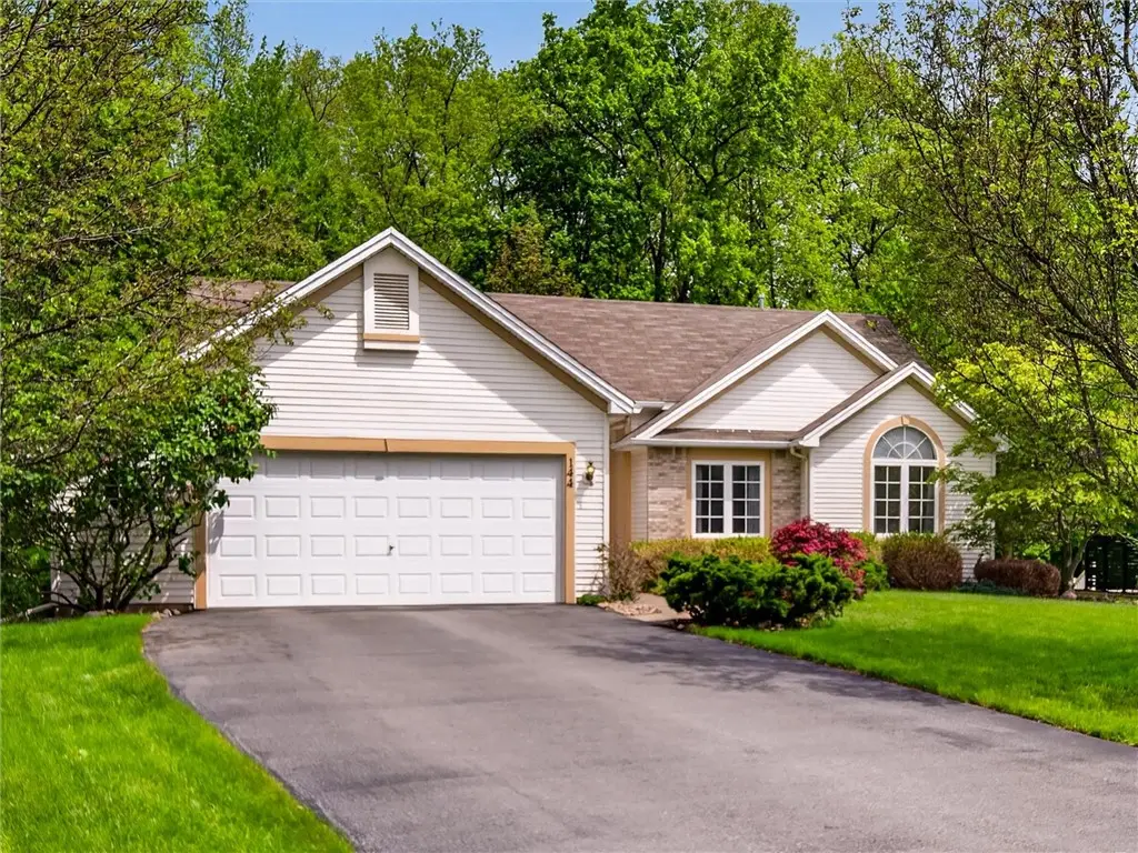 144 Leamington Circle, Rochester, NY 14626 - #1