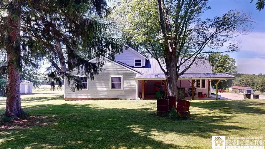 12374 Pennsylvania Avenue, Silver Creek, NY 14136 - #3