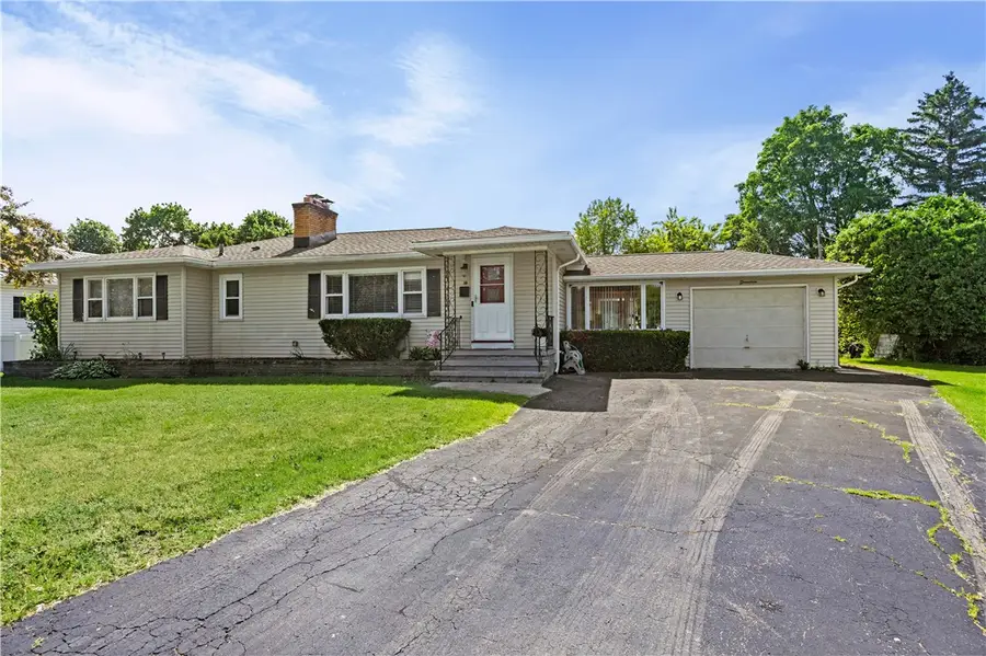 17 Ridge Port Circle E, Rochester, NY 14617 - #3