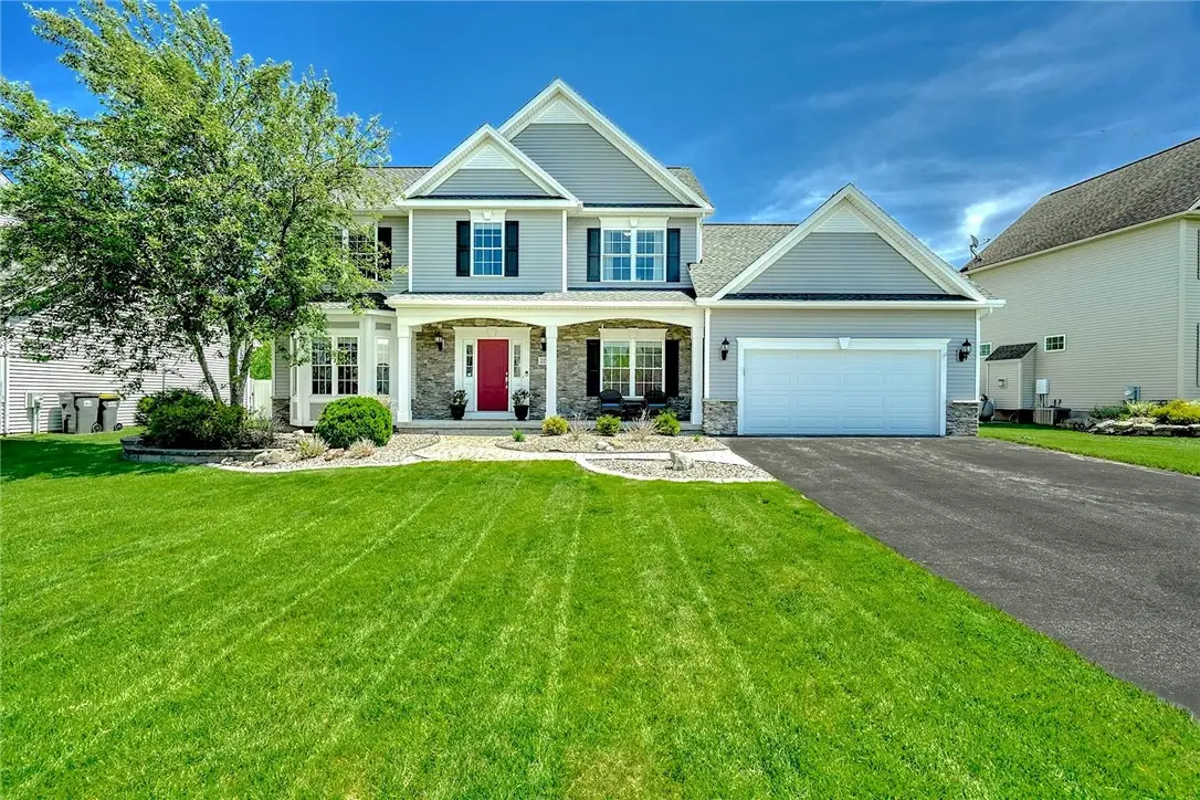 215 Emery Run, Greece, NY 14612 - #1