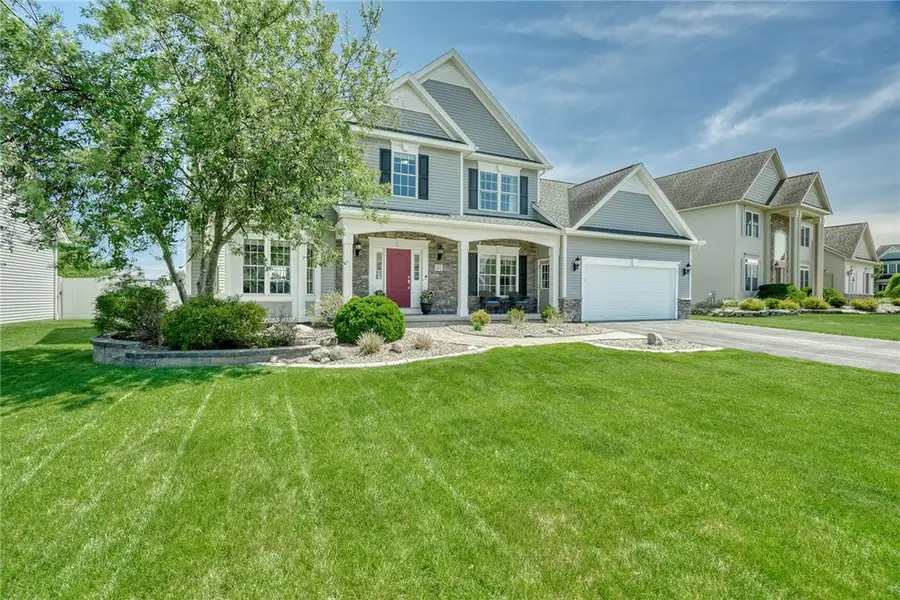 215 Emery Run, Greece, NY 14612 - #2