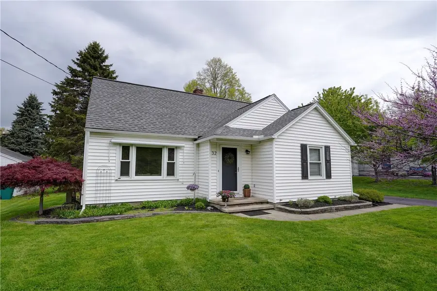 32 Rossman Drive, Webster, NY 14580 - #2