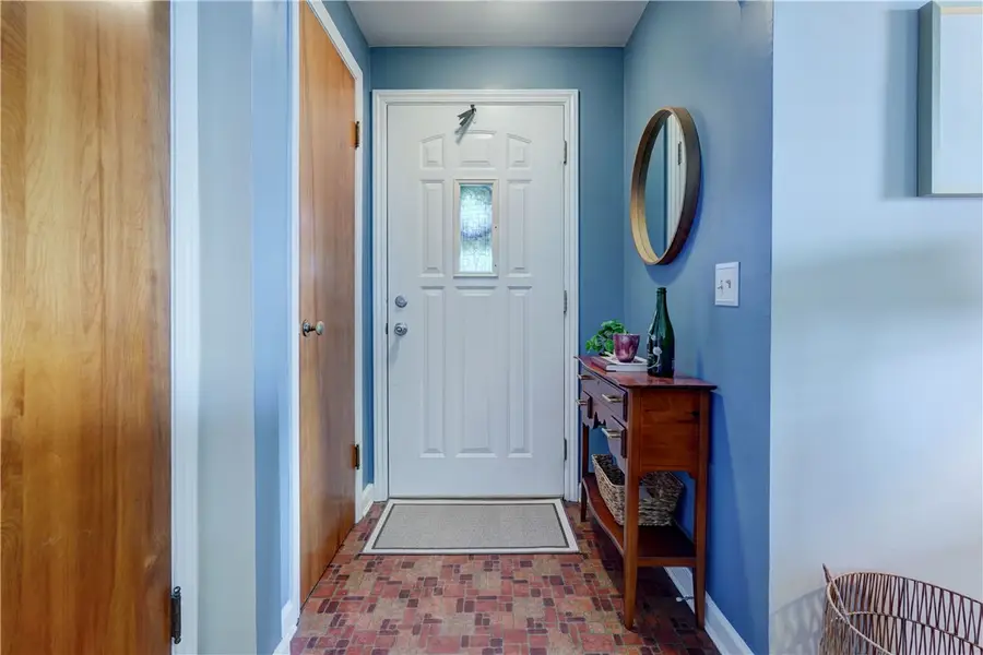 32 Rossman Drive, Webster, NY 14580 - #3