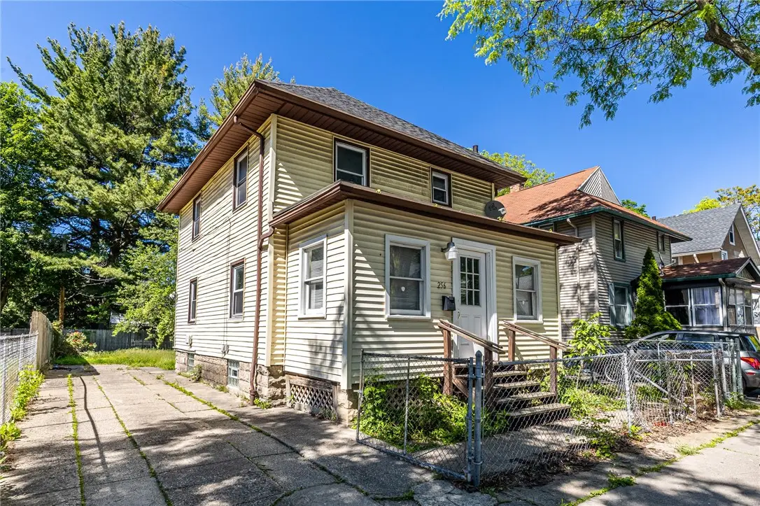 256 Avenue D, Rochester, NY 14621 - #1