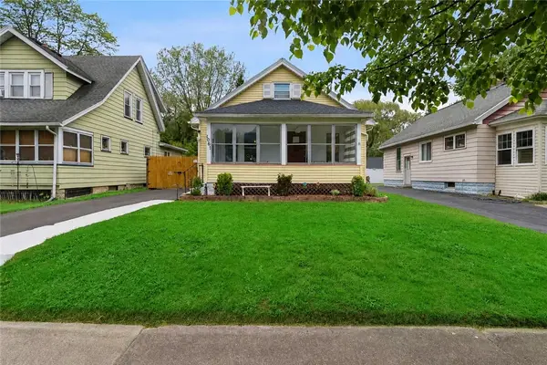 1061 Bennington Drive, Rochester, NY 14616