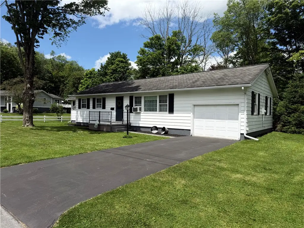 10 Flynn Street, Walton, NY 13856 - #1
