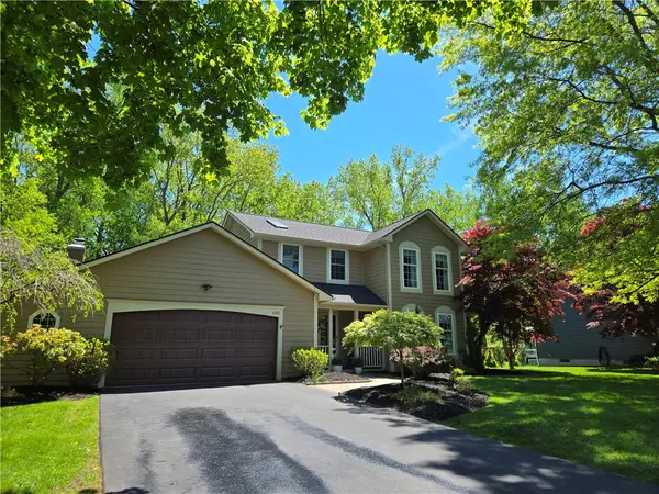 1081 Bright Stream, Webster, NY 14580