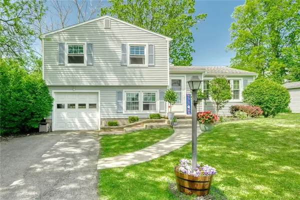 46 Arlington Park, Canandaigua, NY 14424