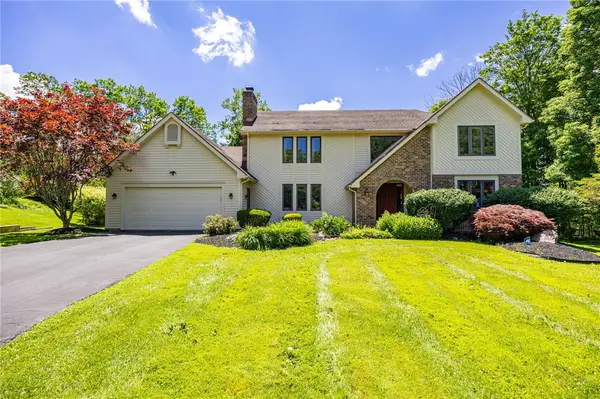 45 Split Rock Road, Pittsford, NY 14534