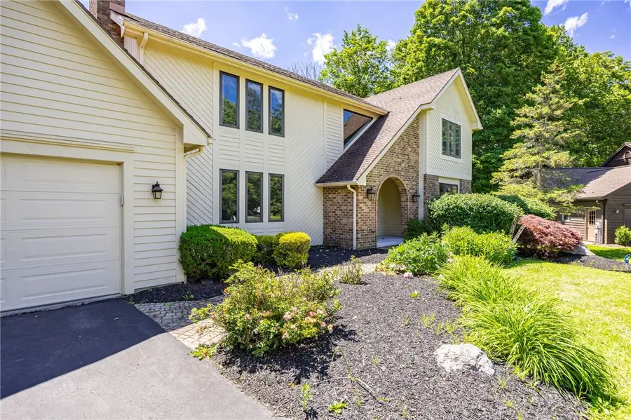 45 Split Rock Road, Pittsford, NY 14534 - #2