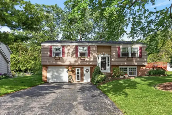 402 Picturesque Drive, Rochester, NY 14616