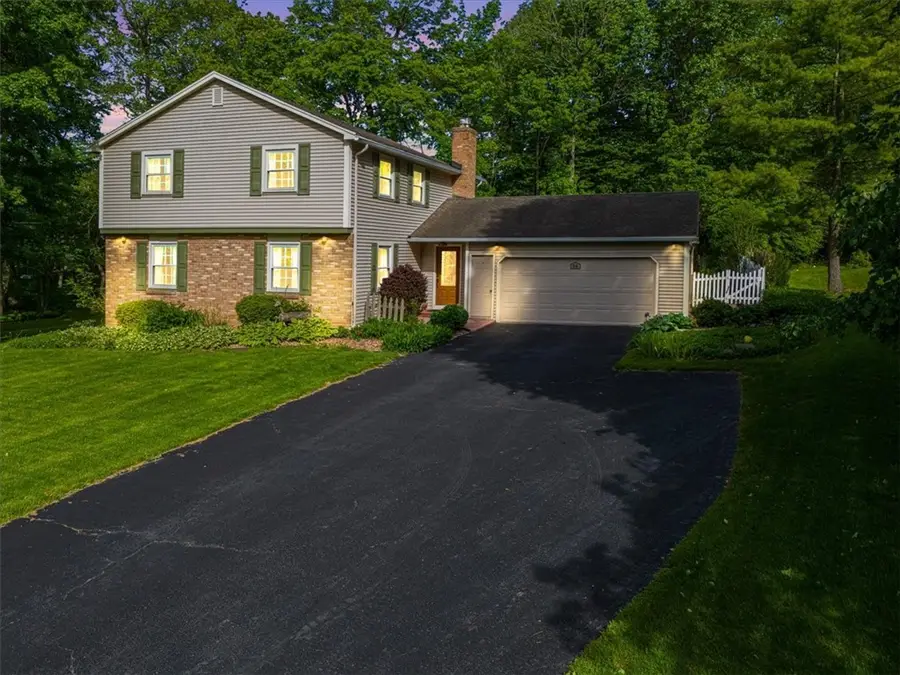 14 Burncoat, Pittsford, NY 14534 - #2