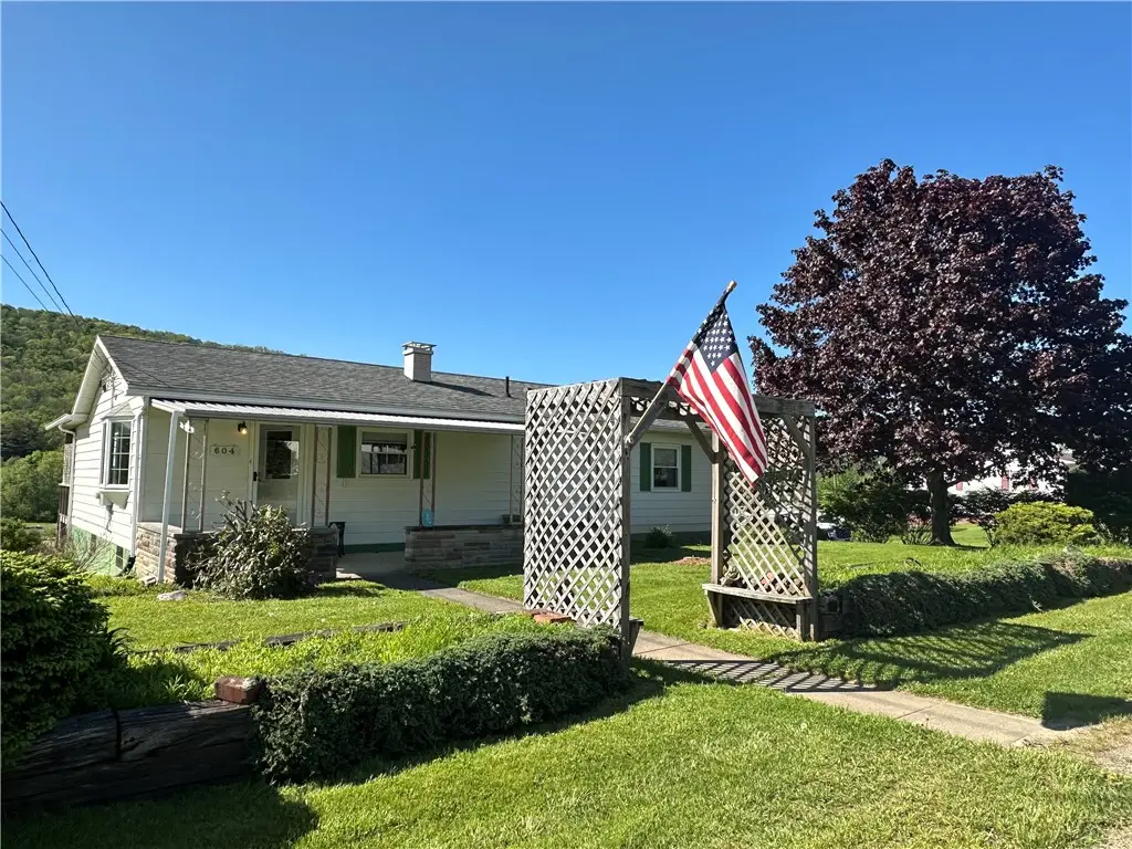 604 W Corydon Street, Bradford, PA 16701 - #1
