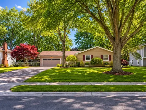 348 Paddy Hill Drive, Rochester, NY 14616