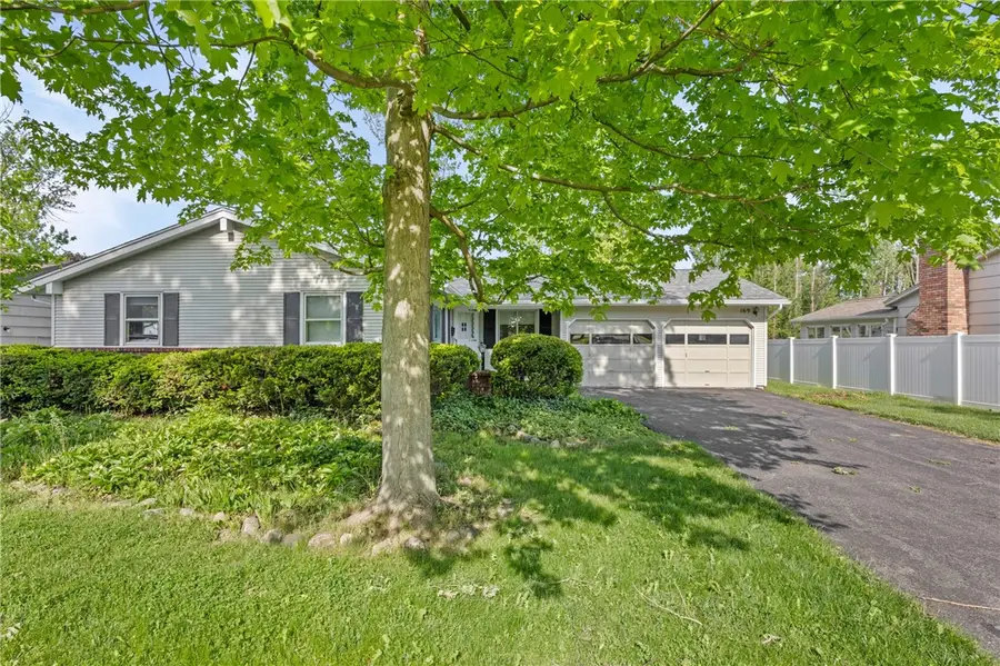 169 Black Walnut Drive, Rochester, NY 14615 - #2