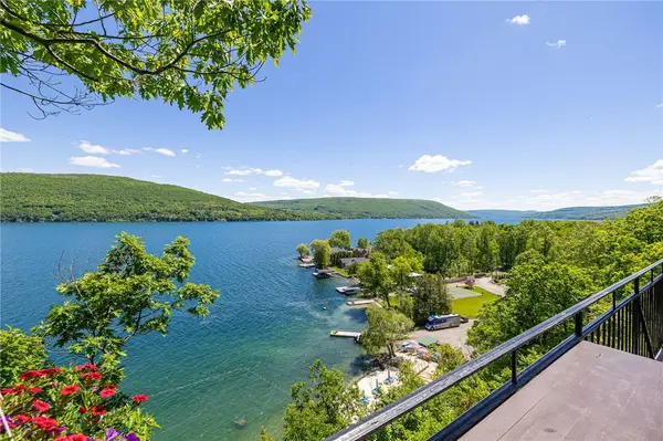 14 Cliffside Drive, Canandaigua, NY 14424
