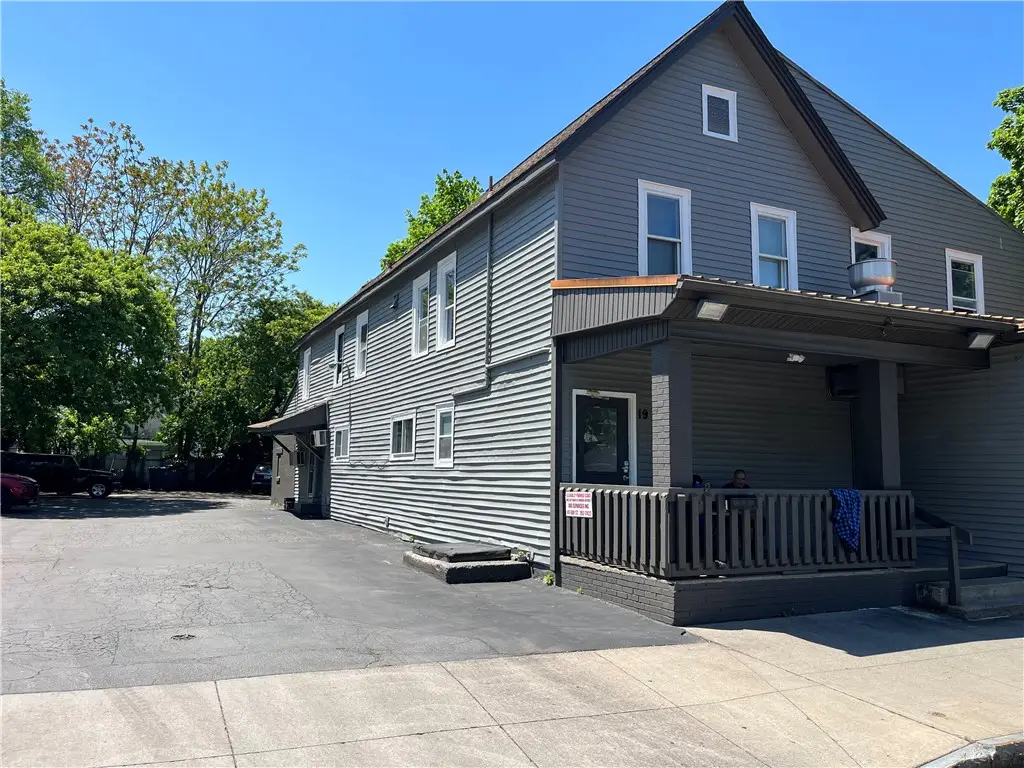19 Saint Johns Park, Rochester, NY 14612 - #1