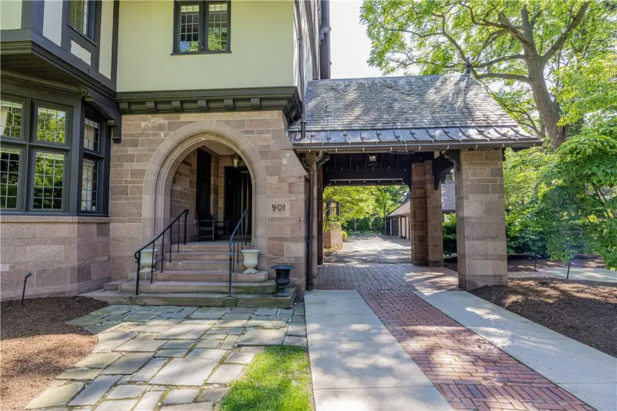901 East Avenue #A, Rochester, NY 14607 - #3