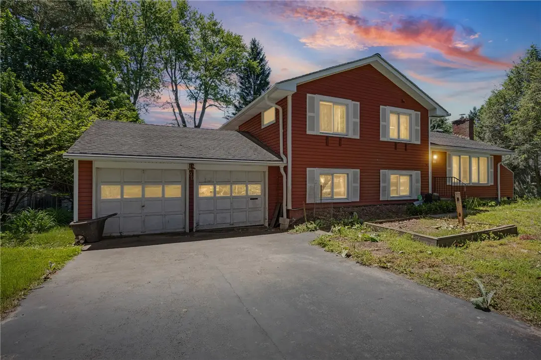 90 Hotchkiss Circle, Penfield, NY 14526 - #1
