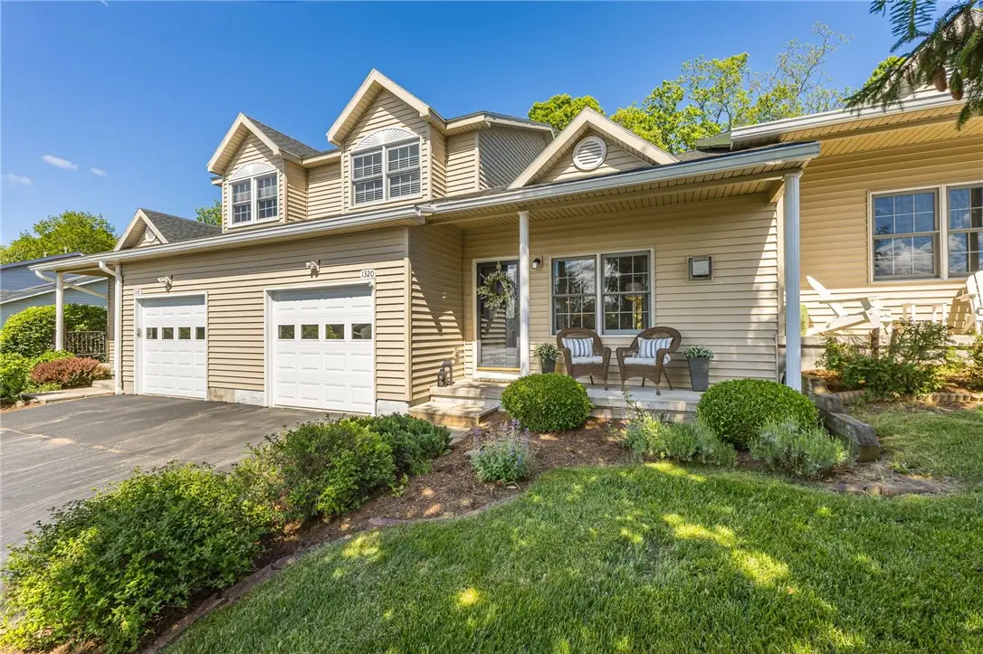 1320 Courtney Dr, Victor, NY 14564 - #1