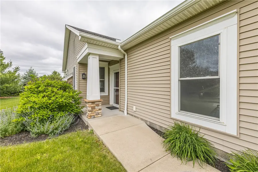 6934 Silverton Glen, Victor, NY 14564 - #3