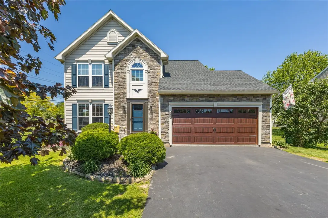 1201 Belmont Drive, Farmington, NY 14425 - #1