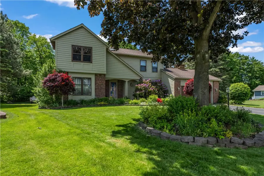 262 Montvale Lane, Rochester, NY 14626 - #3