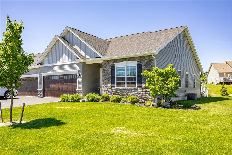 5973 Monarch Drive, Farmington, NY 14425 - #2