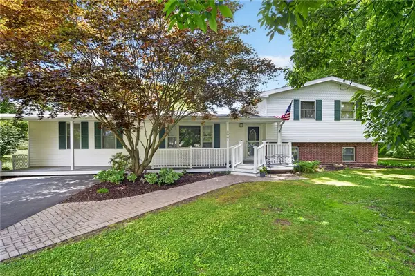 3061 N Triphammer Road, Lansing, NY 14882