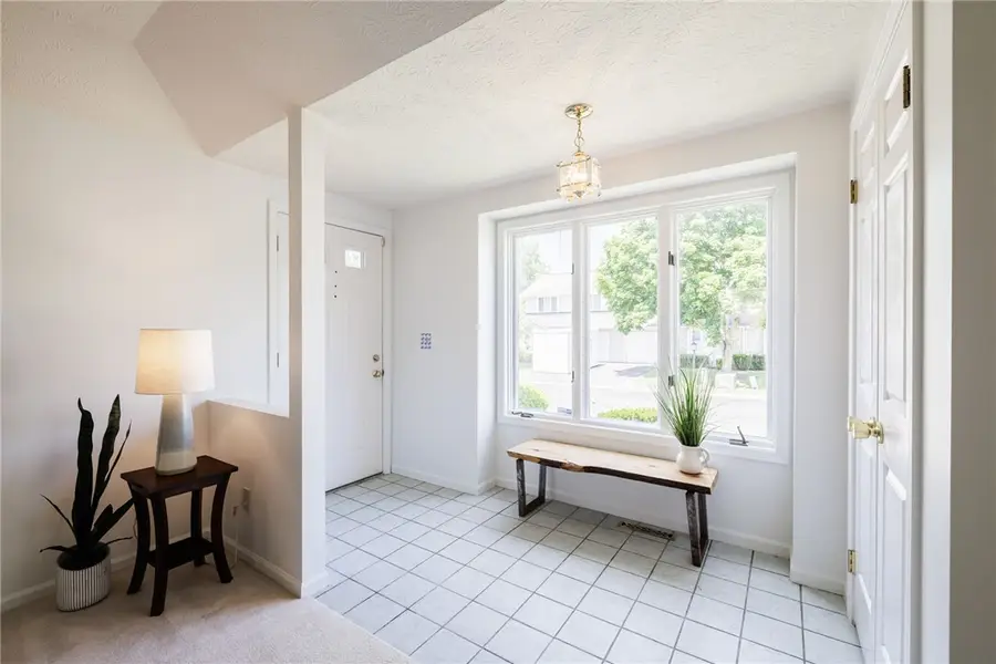 6 Chenin Run, Fairport, NY 14450 - #3