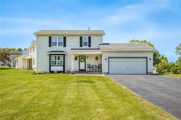 81 Cheshire Lane, Rochester, NY 14624