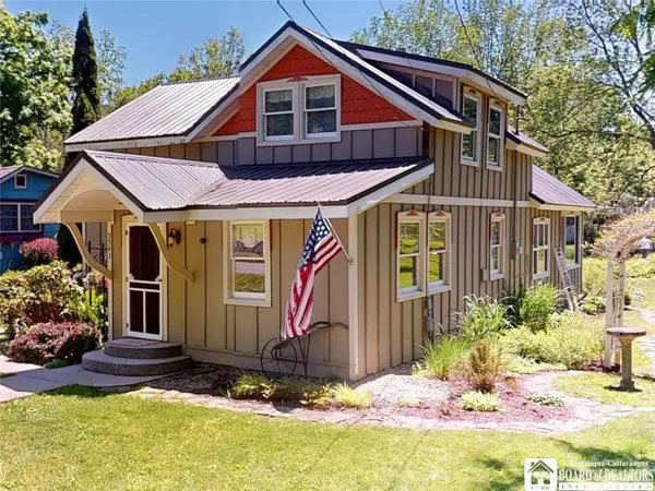 5541 Summit Avenue, Bemus Point, NY 14712