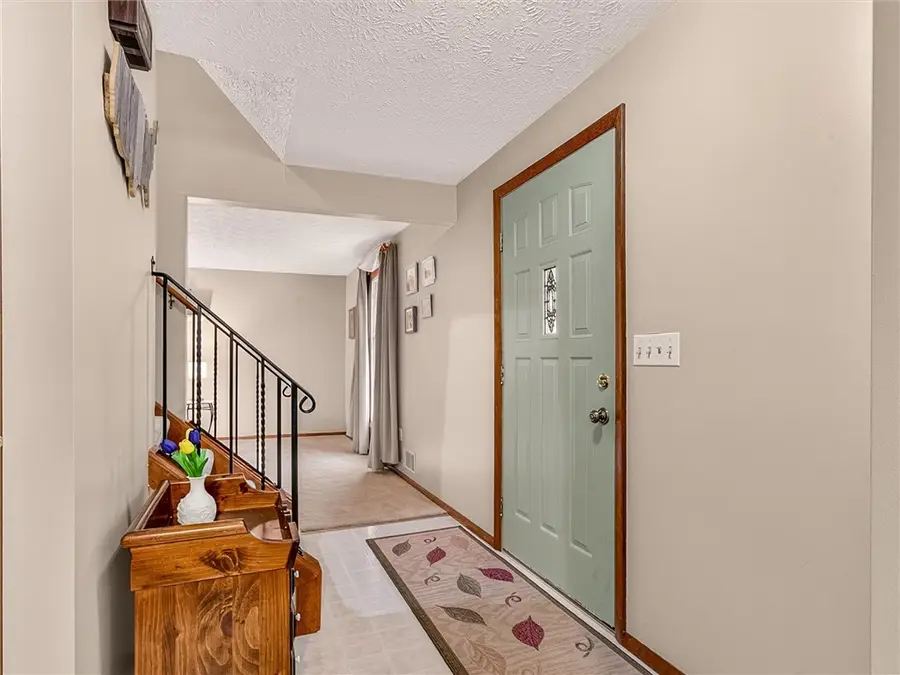 43 Fontana Lane, Rochester, NY 14612 - #3
