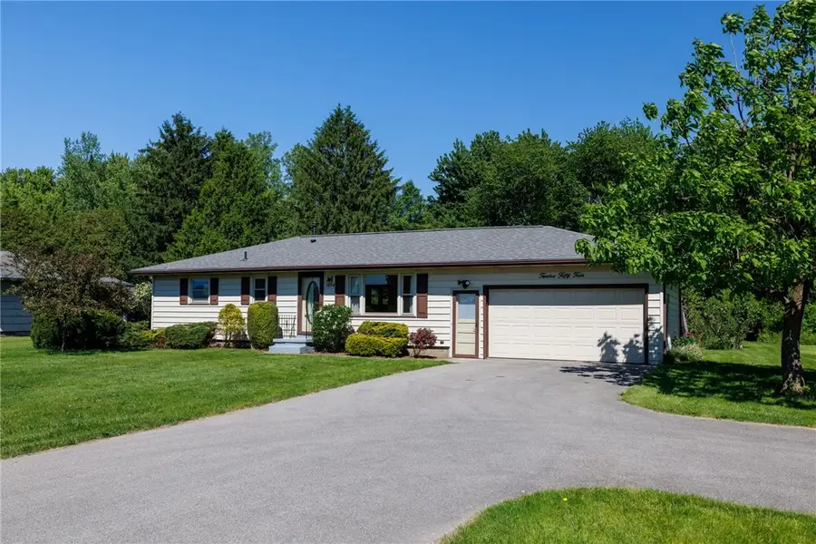 1254 Shoecraft Rd, Webster, NY 14580 - #2