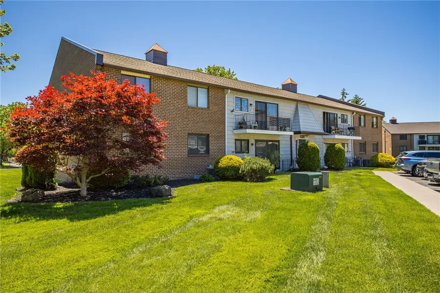 29 Great Wood Court, Fairport, NY 14450 - #2