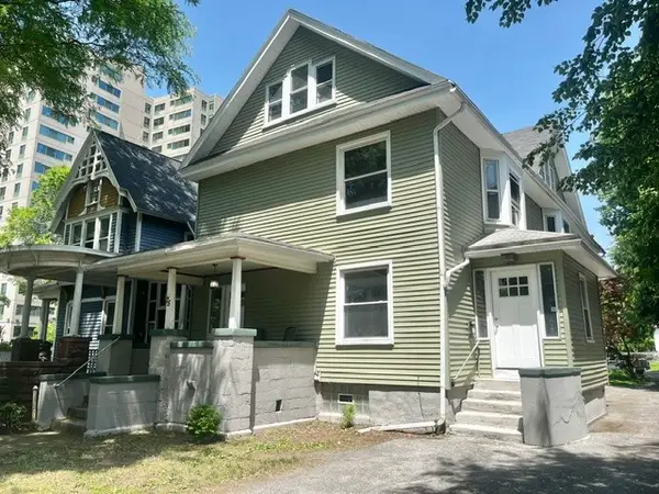 75 Alexander Street, Rochester, NY 14620