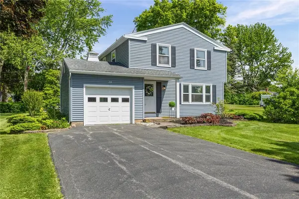 24 Sunridge Drive, Rochester, NY 14624