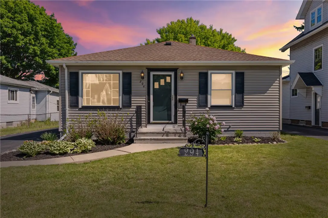 294 Hurstbourne Rd, Rochester, NY 14609 - #1