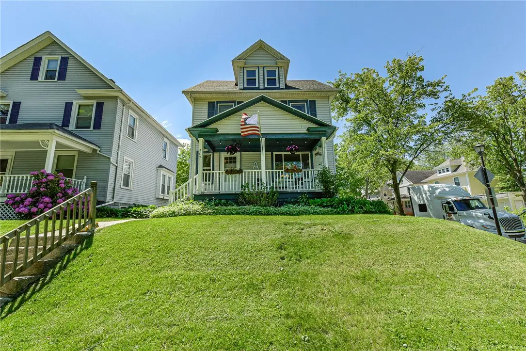 107 Parkside Avenue, Rochester, NY 14609 - #1
