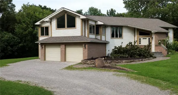 16711 4th Section Road, Holley, NY 14470