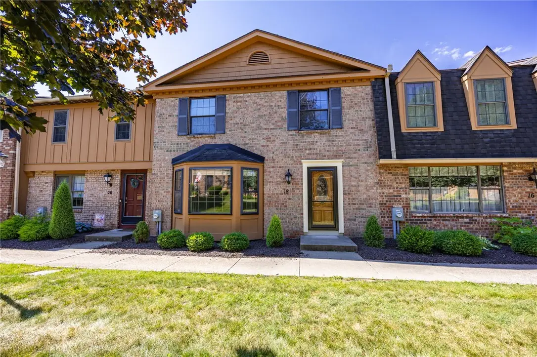 18 Dunbridge Heights, Fairport, NY 14450 - #1