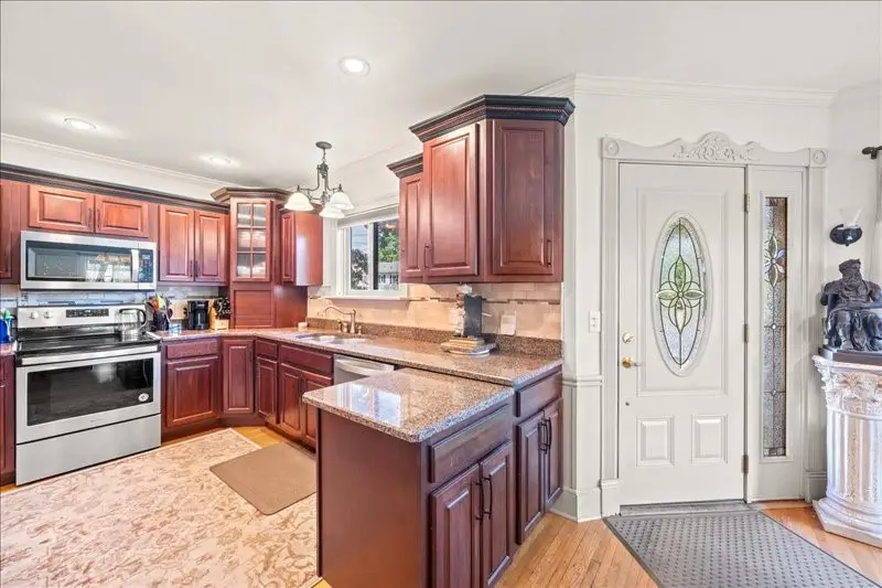 196 Leroy Street, Binghamton, NY 13905 - #2